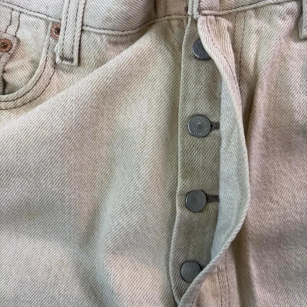 Vintage 90s Levi’s 501 XX Jeans Men’s 33x30 USA Made Beige Straight Leg Denim